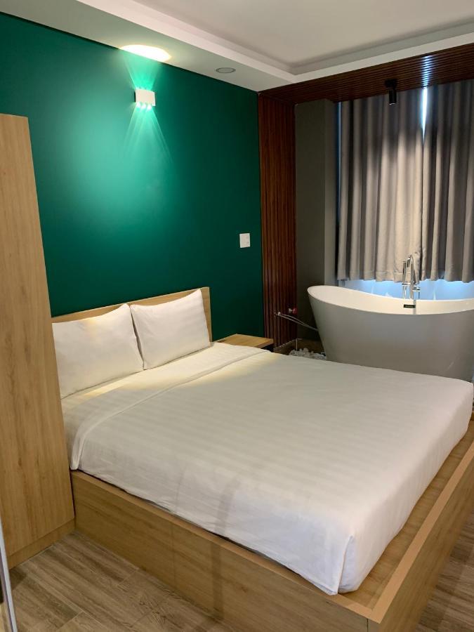 La Hotel Riverside Thành Pho Ho Chí Minh Esterno foto