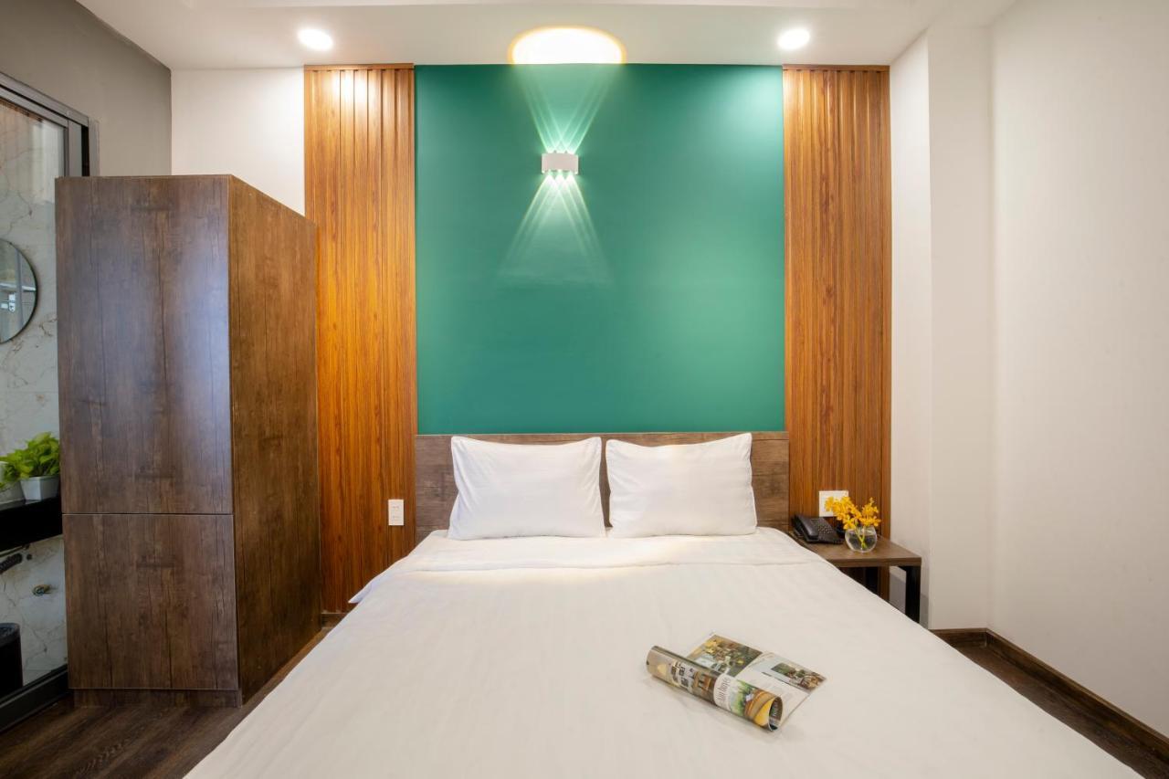 La Hotel Riverside Thành Pho Ho Chí Minh Esterno foto